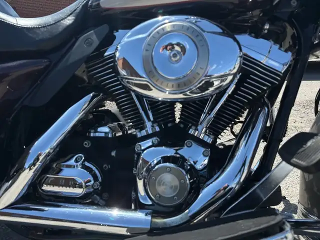 2007 Harley-Davidson Electra Glide Classic ~ ELECTRA GLIDE CLASS in Sport Touring in City of Toronto - Image 26
