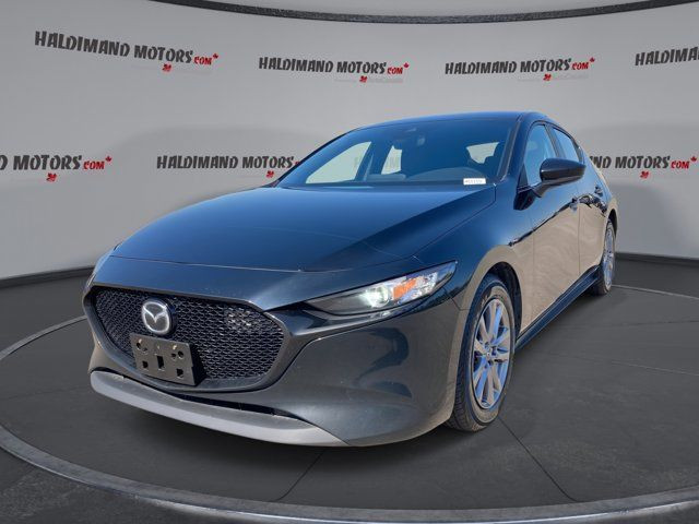 2022 Mazda Mazda3 Sport GS AWD in Cars & Trucks in Hamilton