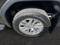 This 2025 GMC Sierra 1500 in Onyx Black is equipped with 4WD and Gas V8 5.3L/325 engine. *This Sierr... (image 8)