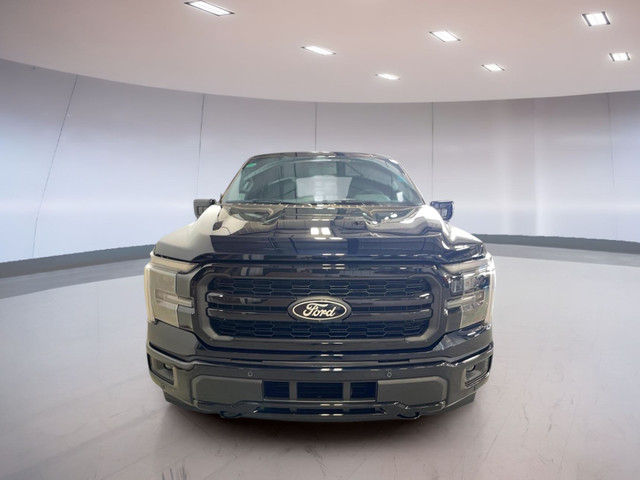 2025 Ford F-150 LARIAT 4WD SuperCrew 5.5' Box in Cars & Trucks in Moose Jaw - Image 2