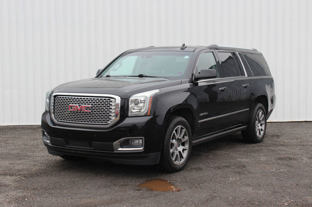 2015 GMC Yukon XL Denali | Leather | SunRoof | Nav | HtdWheel Cl in Cars & Trucks in Saint John - Image 4