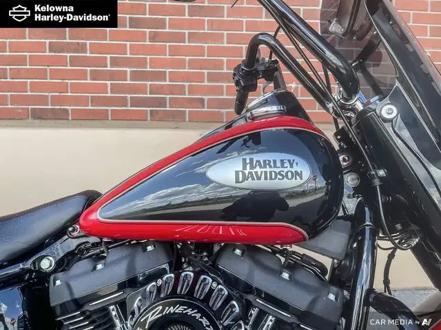 2022 Harley-Davidson Softail FLHCS - Heritage Classic 114 in Street, Cruisers & Choppers in Kelowna - Image 10