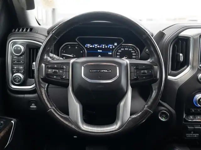 2020 GMC Sierra 3500 Denali in Cars & Trucks in Saskatoon - Image 12