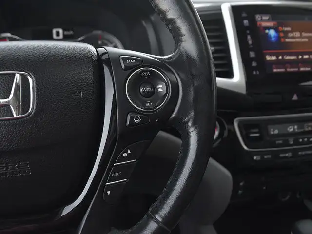 2019 Honda Ridgeline Touring in Cars & Trucks in Red Deer - Image 21