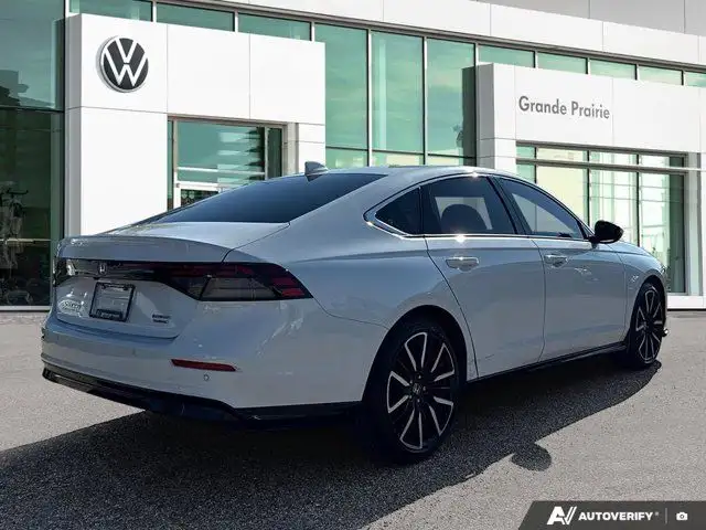 2024 Honda Accord Hybrid Touring63871252355459124