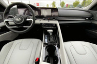 10.25 Inch Touchscreen W/ Nav,10.25 Inch Digital Cluster,leather Seats,bose Prem Audio W/ 8 Spkrs,di... (image 4)