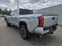 Only 9,023 Miles! This Toyota Tacoma boasts a Intercooled Turbo Regular Unleaded I-4 2.4 L/146 engin... (image 4)