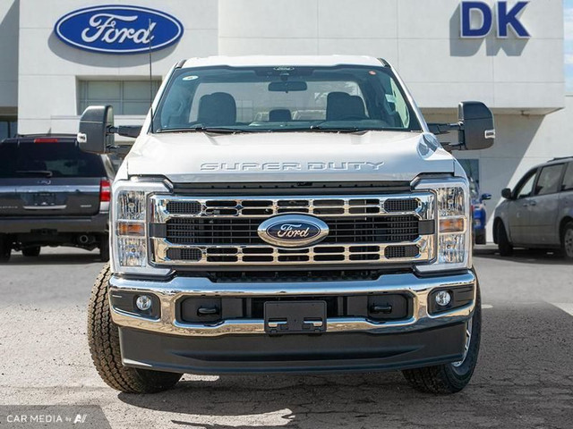 2025 Ford F-250 Super Duty XLT in Cars & Trucks in Edmonton - Image 2
