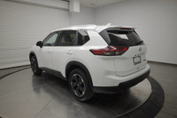 NAVIGATION SYSTEM, ADAPTIVE CRUISE CONTROL, PANORAMIC ROOF, BACK-UP CAMERA, BLIND SPOT MONITOR, HEAT... (image 3)