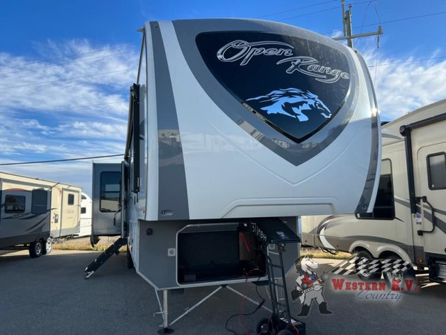 2019 Highland Ridge RV Open Range OF371MBH in Travel Trailers & Campers in Fort McMurray - Image 3