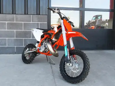 Apex Cycle 1-888-702-4150 Visit our showroom for a huge selection of the brands you love, convenient...