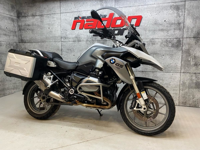2016 BMW R1200GS in Sport Touring in Laval / North Shore - Image 2