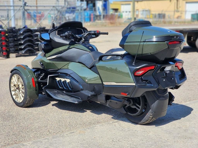 2023 Can-Am Spyder RT Sea-To-Sky in Street, Cruisers & Choppers in Edmonton - Image 3