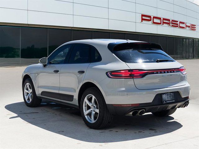 2021 Porsche Macan in Cars & Trucks in London - Image 3