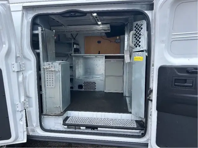 2018 Ford Transit Van T-250 Ladder Racks Shelves Power Inverter 62863211694850123