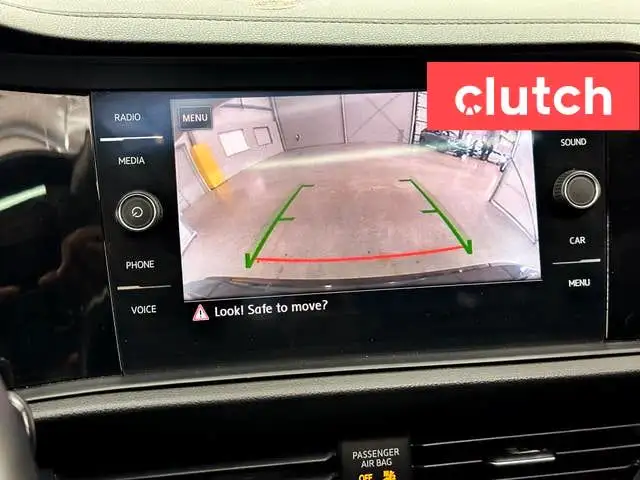 2019 Volkswagen Jetta Highline w/ Apple CarPlay, Heated Front Se in Cars & Trucks in City of Toronto - Image 37