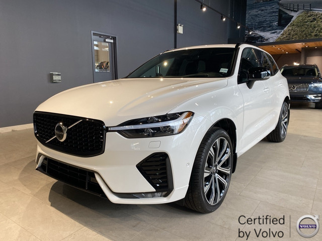2022 Volvo XC60 B6 AWD R-Design in Cars & Trucks in Edmonton