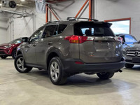 2015 Toyota RAV4 XLE/AWD/AC/CAMERA/TOIT/BLUETOOTH/MAGS/CRUISE/GR ELECT !!! 5151 BOULEVARD INDUSTRIEL... (image 5)