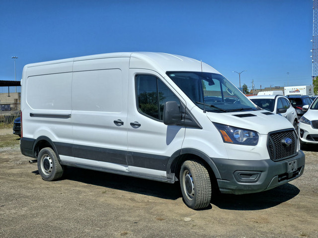 2023 Ford Transit Cargo Van T-250 130 Med Rf 9070 GVWR RWD in Cars & Trucks in St. Catharines - Image 3