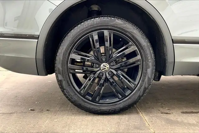2022 Volkswagen Tiguan COMFORTLINE R-L AWD in Cars & Trucks in Strathcona County - Image 10