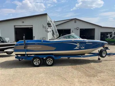 CLEAN BOAT! ILLMOR 5.7L INBOARD MOTOR **THIS UNIT IS LOCATED AT OUR ROCKY POWERSPORTS & MARINE LOCAT...