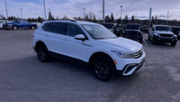 All Wheel Drive. Leather Interior. Touchscreen. Bluetooth. Remote Start. Rear View Backup Camera. Pu... (image 1)