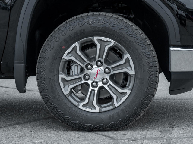 2025 GMC Sierra 1500 SLE- *Dealer Demo* X31 Off-Road Pkg in Cars & Trucks in Markham / York Region - Image 4