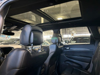**SPRING SPECIAL!** 80TH ANNIVERSARY EDITION, FEATURING : V6 POWERED, 4X4, PANORAMIC ROOF, SELECTERR... (image 9)