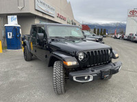 Engine: Regular Unleaded V-6 3.6 L/220 Safety Equipment ABS And Driveline Traction Control Side Impa... (image 6)