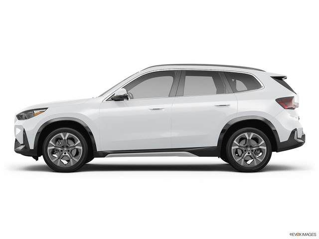 2025 BMW X1 xDrive28i in Cars & Trucks in Vancouver
