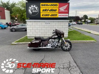 Indian Chieftain LTD DARK WALNUT 2019 avec 10 235 KM.. Moto exceptionnelle !! Équipé de : 7'rine com...