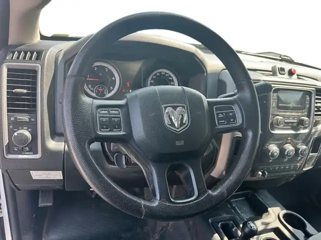 2016 RAM RAM 3500 CREW CAB 4X4 ST- DIESEL in Cars & Trucks in Stratford - Image 13