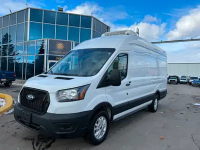2022 Ford Transit Cargo Van FORD Transit T-250 XLT- CARGO- REEFE