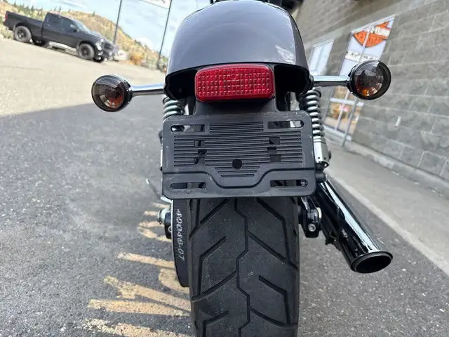 2014 Harley-Davidson Dyna FXDB - Street Bob in Street, Cruisers & Choppers in Calgary - Image 18