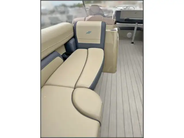 2023 Starcraft EX 22 Q o TARIFF FREE SAVINGS o in Powerboats & Motorboats in Sarnia - Image 19