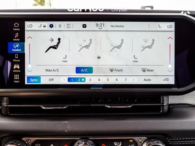 2025 Jeep Wrangler Sahara 4Door Freedom Top 12.3Display Safety in Cars & Trucks in Mississauga / Peel Region - Image 4
