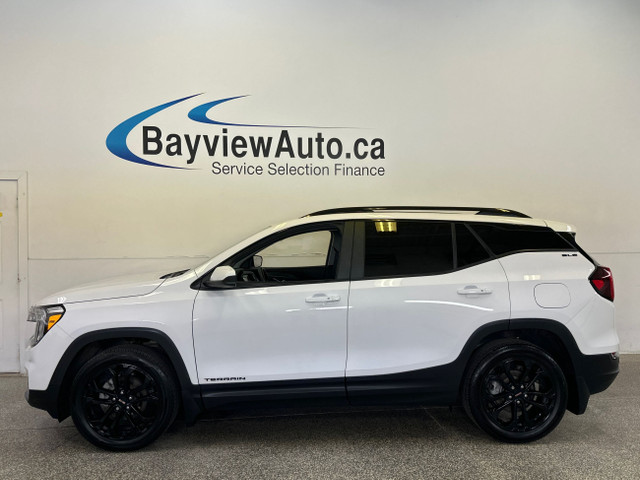 2022 GMC Terrain SLE SLE/AWD/PANORAMIC/NAVI/46KM! in Cars & Trucks in Belleville