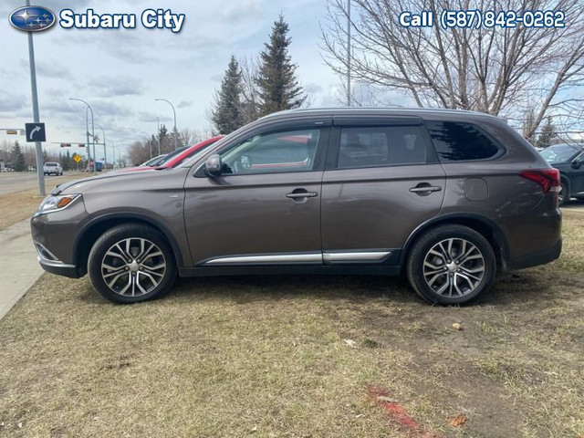 2016 Mitsubishi Outlander SE in Cars & Trucks in Edmonton - Image 2