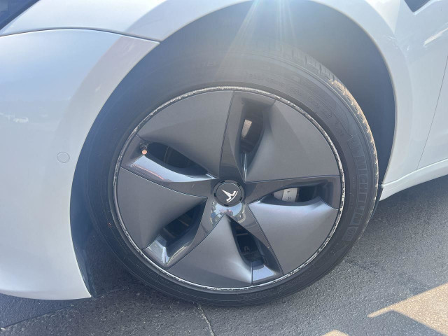 2022 Tesla Model 3 Long Range FULL SELF DRIVING INCLUDED! CLE... in Cars & Trucks in Sudbury - Image 2