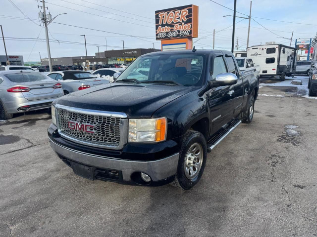 2008 GMC Sierra 1500 SLT, LEATHER, 4X4, EXT CAB, RUNS GREAT, AS  in Cars & Trucks in London