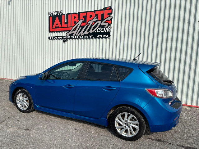 2013 Mazda 3 GS-SKY i Touring MT 5-Door in Cars & Trucks in Ottawa - Image 4