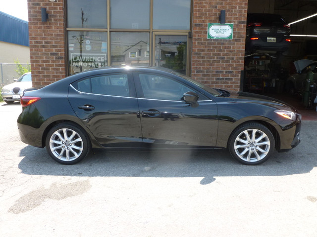2016 Mazda Mazda3 GT in Cars & Trucks in City of Toronto - Image 4