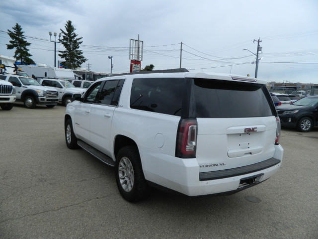 2017 GMC Yukon XL 8 PASS  /4X4 in Cars & Trucks in Edmonton - Image 2