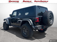 2024 JEEP WRANGLER RUBICON X Black Exterior Black Cloth Low Back Bucket Seats 3.6L V6 Engine - Xtrem... (image 3)