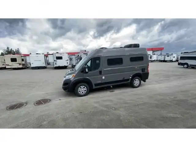 2024 Winnebago Solis Pocket 36A in RVs & Motorhomes in Abbotsford - Image 8
