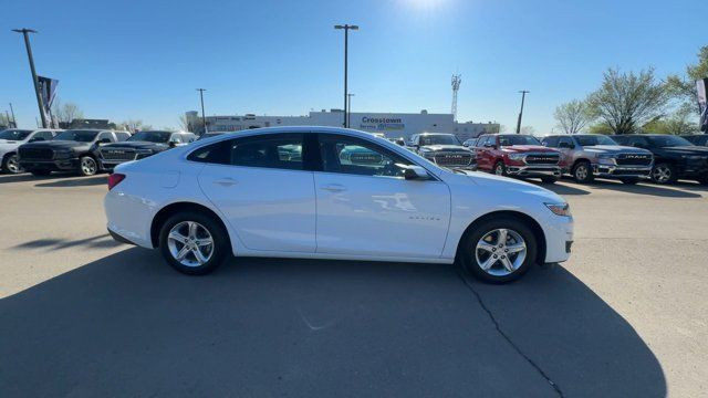 2024 Chevrolet Malibu LS | Apple CarPlay | Android Auto in Cars & Trucks in Edmonton - Image 4
