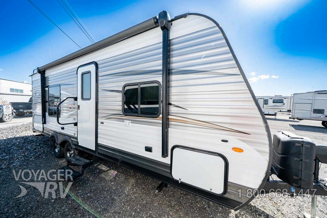 2017 Jayco Jay Flight 23RB in Travel Trailers & Campers in Kelowna