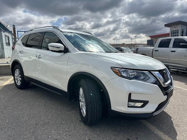  2019 Nissan Rogue SV-AWD-Back up Cam-Remote Start-Heated Seats in Cars & Trucks in Calgary - Image 3