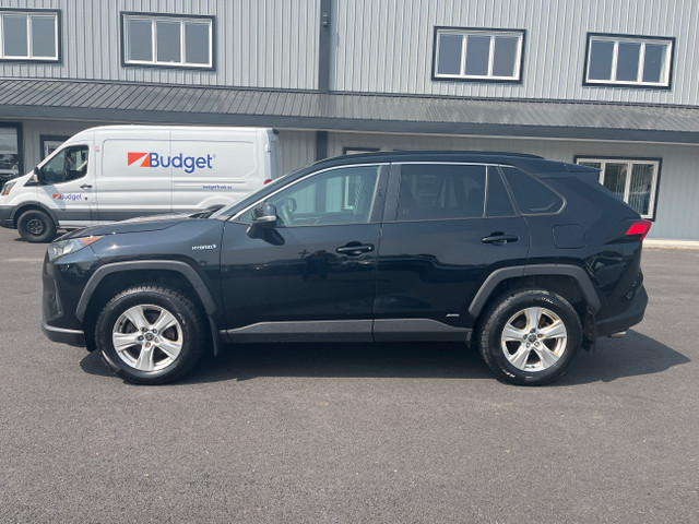 2021 Toyota RAV4 Hybrid LE HYBRID!! PRICED TO MOVE!! in Cars & Trucks in Annapolis Valley