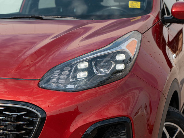 2022 Kia Sportage SX in Cars & Trucks in Calgary - Image 4